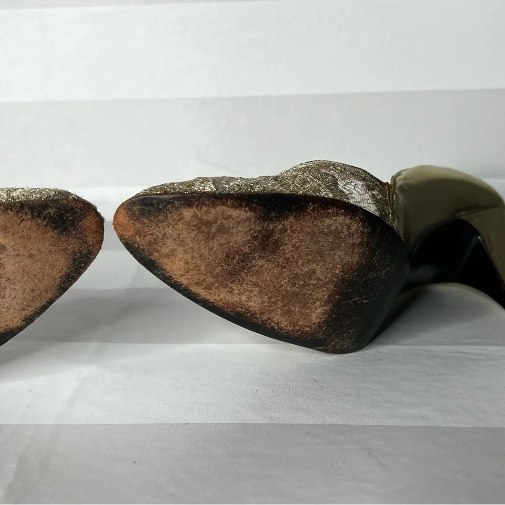 Vintage Stuart Weitzman For Martinique Leather Gold Pumps Bejeweled Size 7